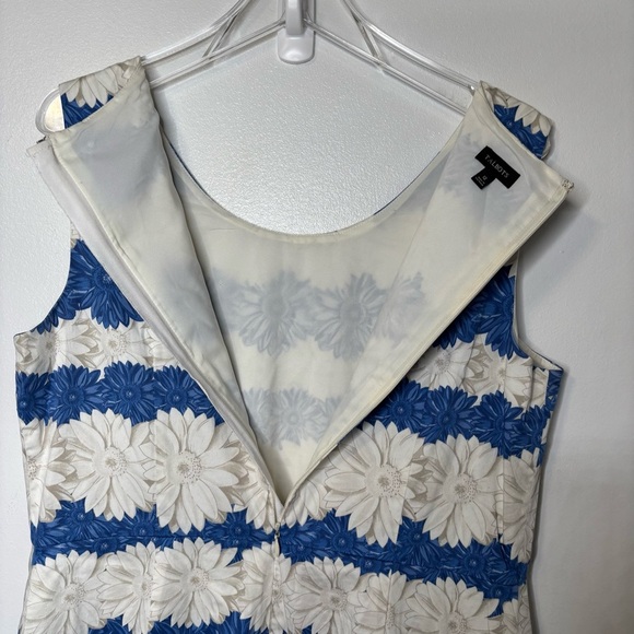 Talbots Daisy Floral Shift Dress Size 12 - Picture 5 of 9